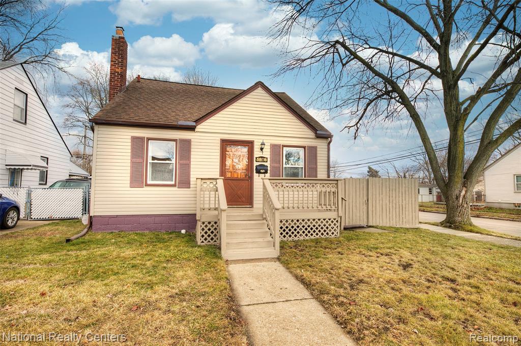 5808 Gilman Street, Garden City, MI — front exterior