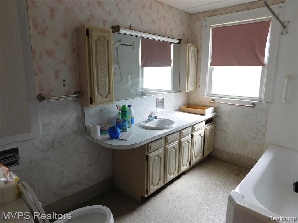 3761 Taylor Street, Detroit, MI 48206 — Photo 6