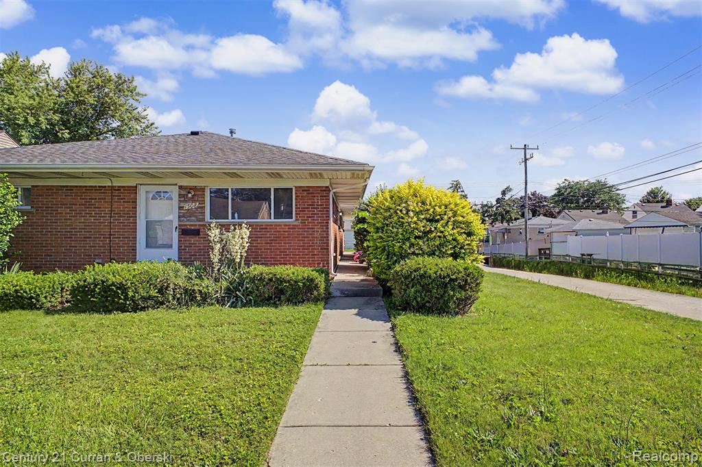 1504 McLain Avenue, Lincoln Park, MI 48146 — Photo 16