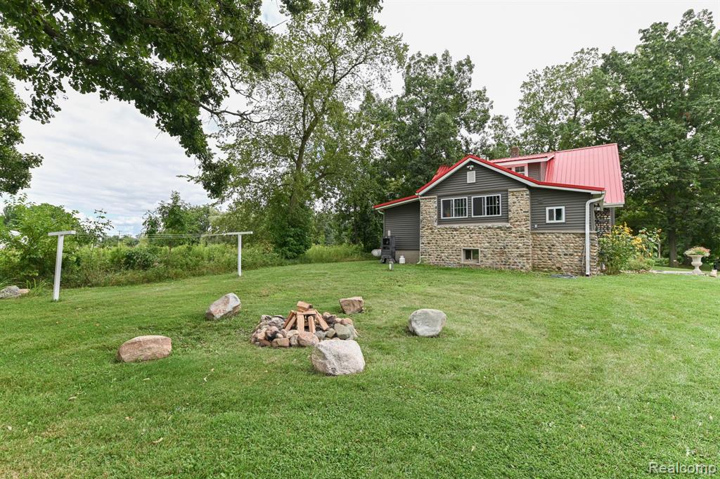 11219 Dodge Road, Otisville, MI 48463 — Photo 5