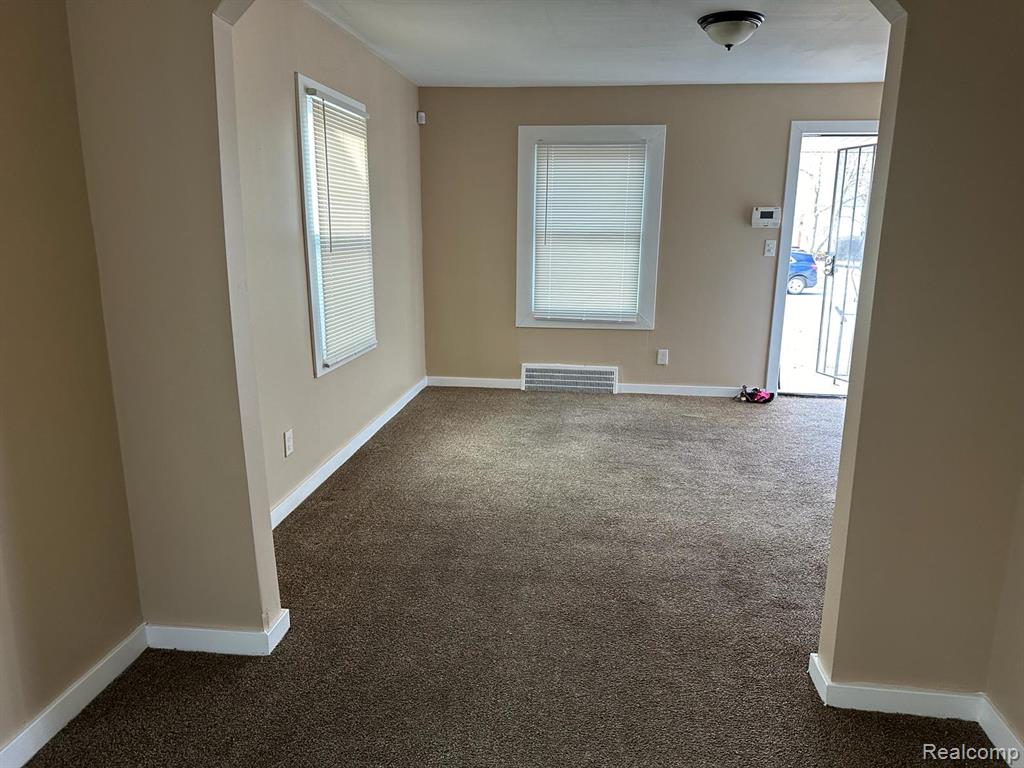 8878 Evergreen Avenue, Detroit, MI 48228 — Photo 6
