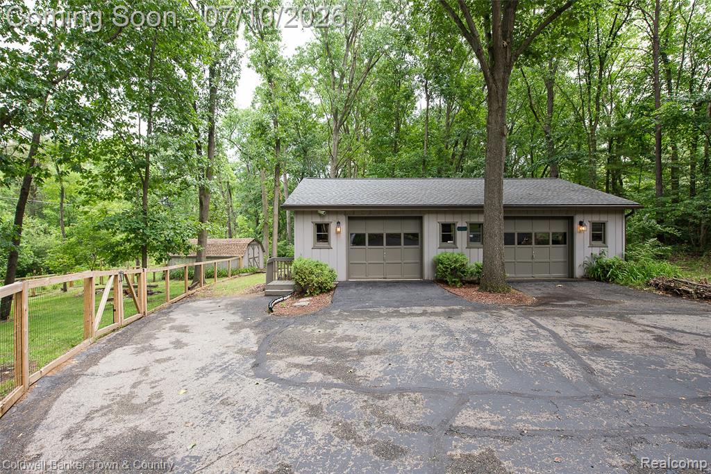 5211 Strawberry Lake Road, Whitmore Lake, MI 48189 — Photo 41