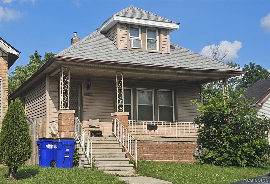 6390 BEGOLE Street, Detroit, MI 48210 — Photo 2