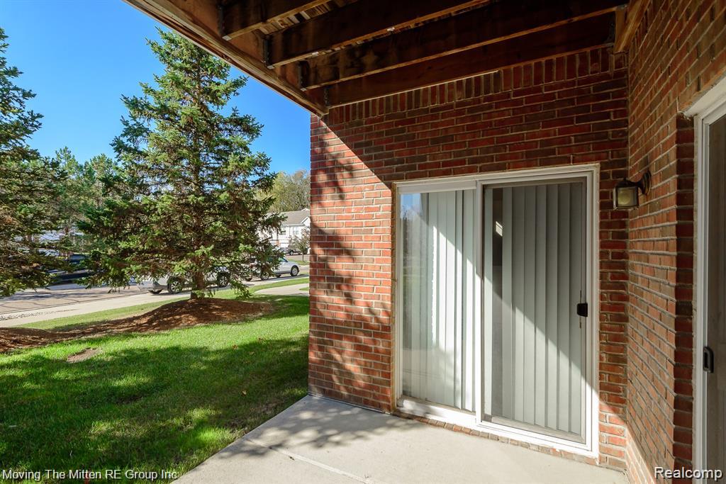 16784 Dover Drive, Northville, MI, 48168