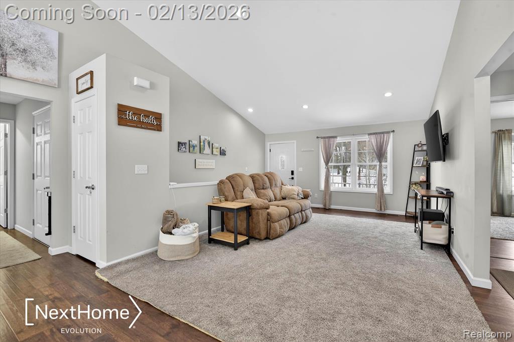 715 Glen Oak Drive, Manchester, MI 48158 — Photo 8