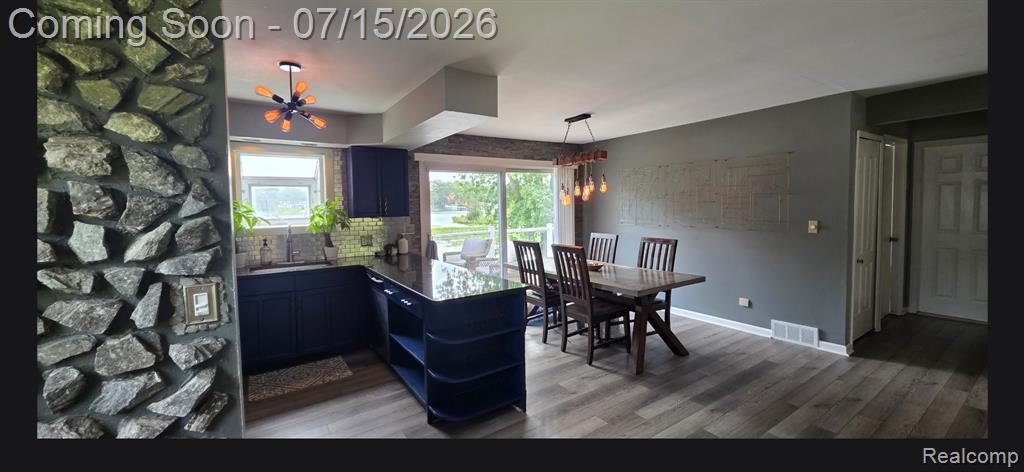 3285 Mapledale Street, Commerce Twp, MI 48382 — Photo 6