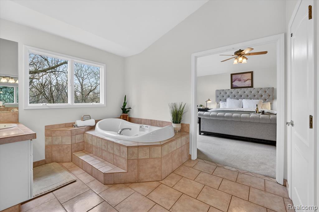 10384 Overhill Drive, Brighton, MI 48114 — Photo 24