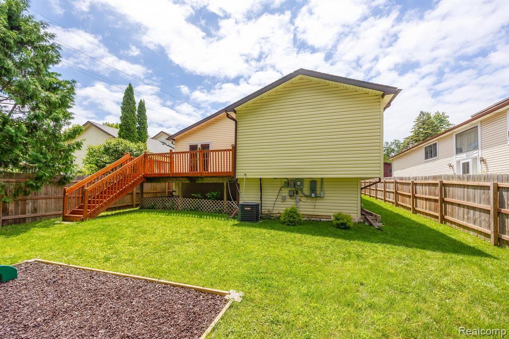 2540 SOUTHLAWN Street, Ypsilanti, MI 48197 — Photo 21