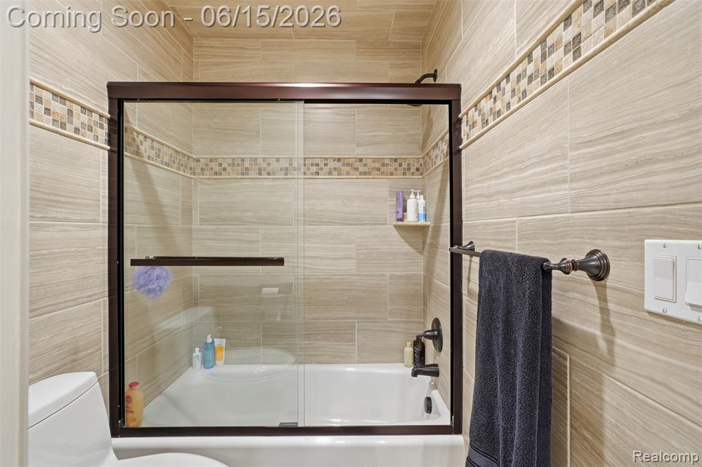 56173 Parkview Drive, Utica, MI 48316 — Photo 34