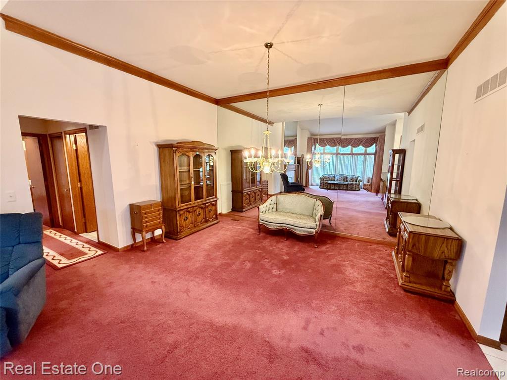 42827 Matthew Drive, Sterling Heights, MI 48313 — Photo 8