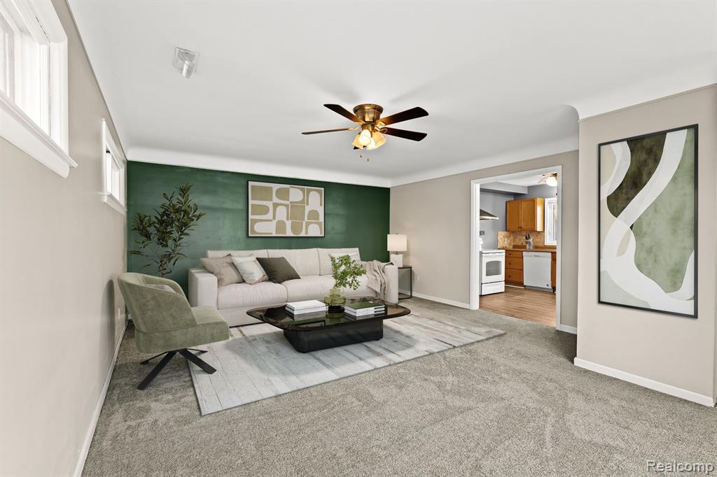 8946 OPORTO Street, Livonia, MI 48150 — Photo 10