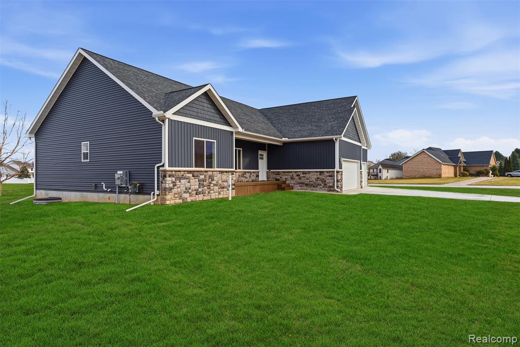 6344 Boulder Drive, Flushing, MI 48433 — Photo 8