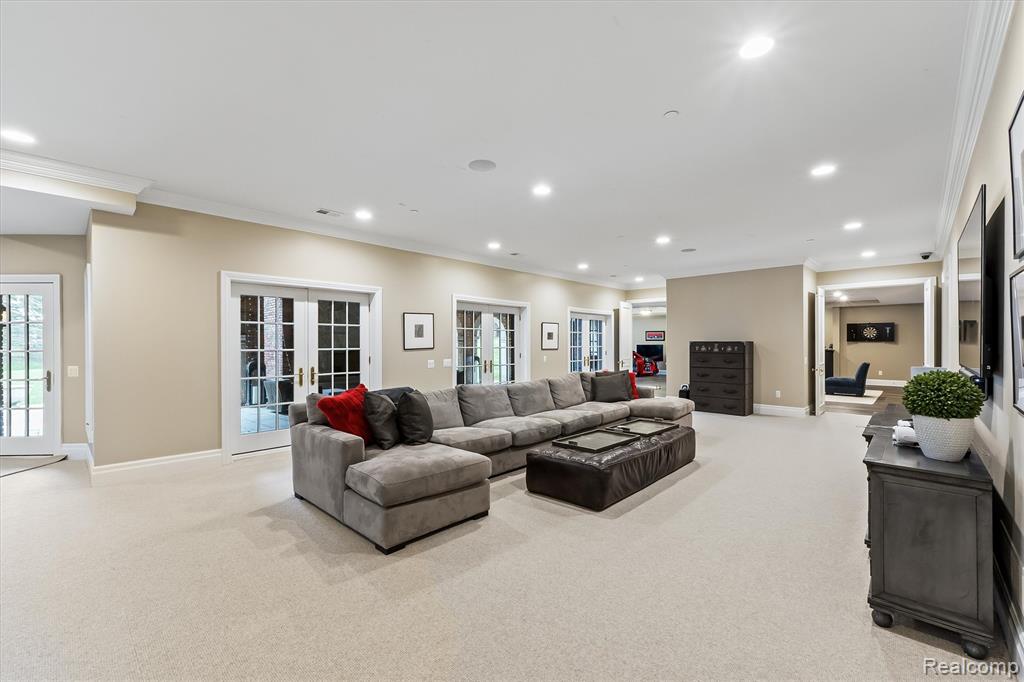 2370 Pond Vallee Drive, Oakland, MI — Photo 81