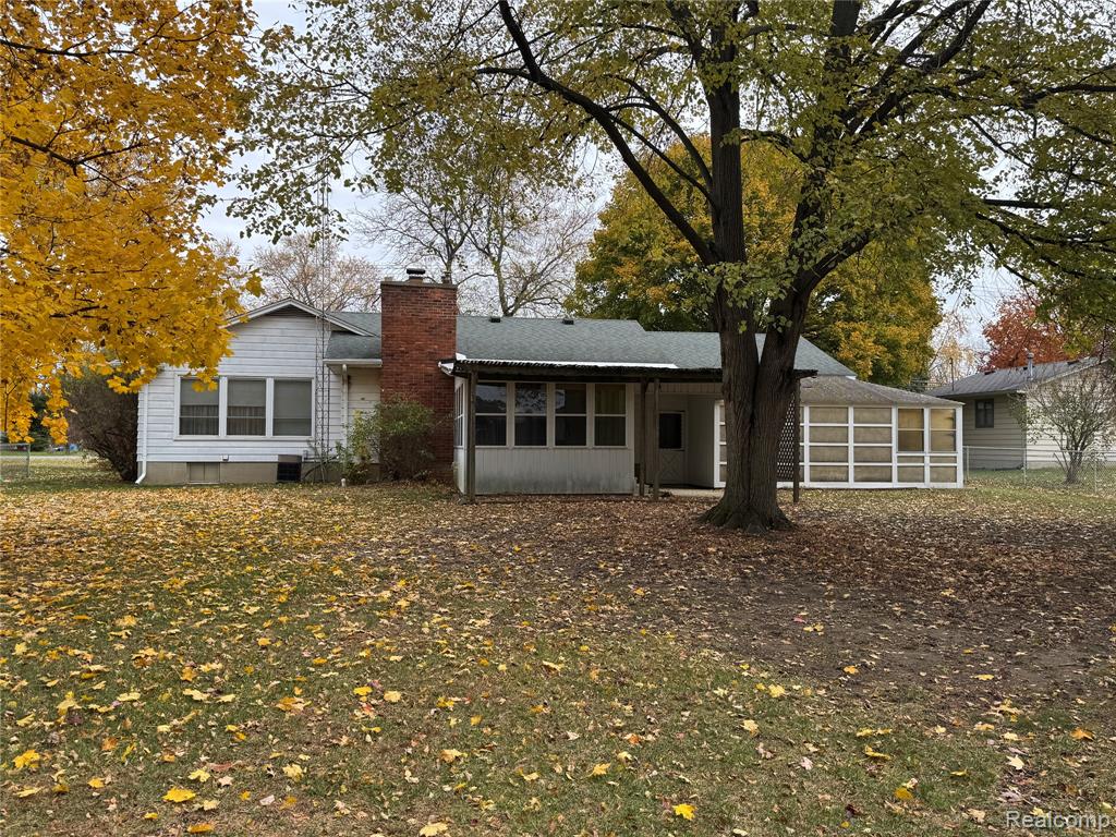 5374 Torrey Road, Flint, MI 48507 — Photo 32