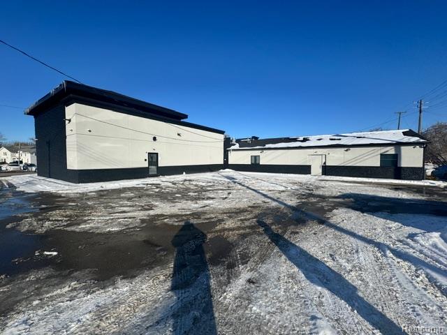 111 W Genesee Street - Photo 2