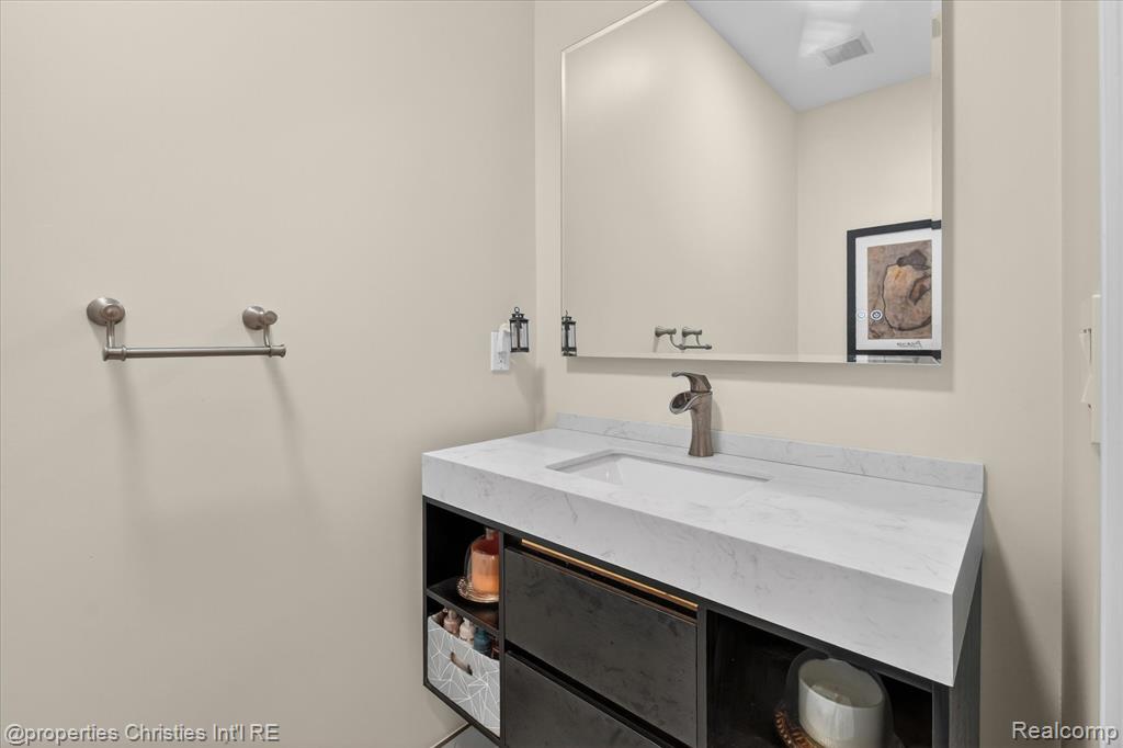 6223 Valleyfield Drive, Plymouth, MI 48170 — Photo 24