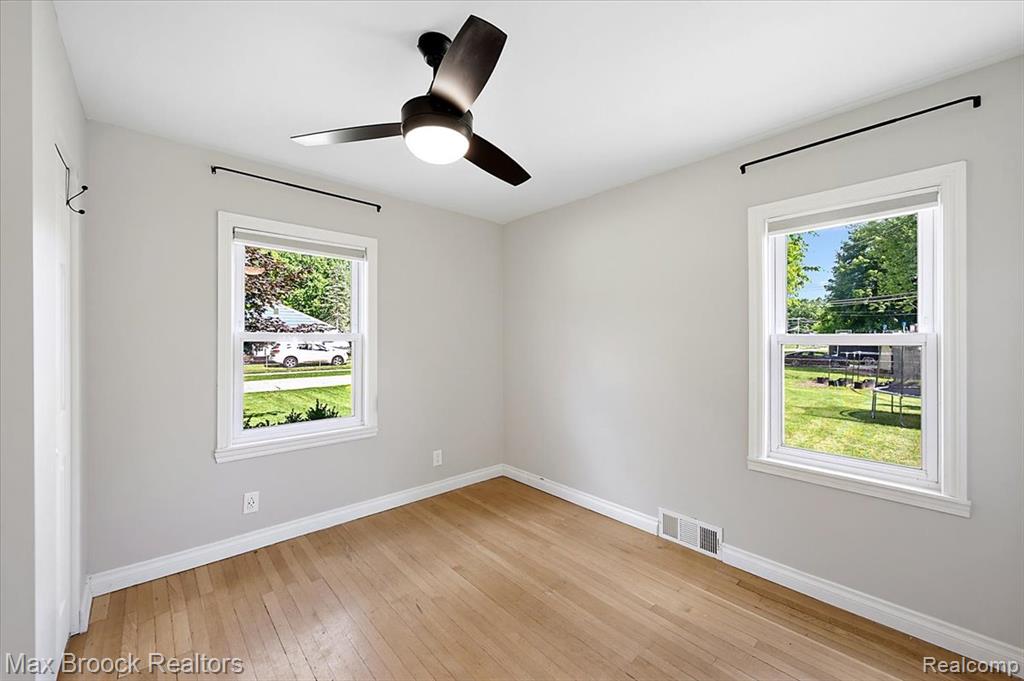 48023 Rex Street, Utica, MI 48317 — Photo 14
