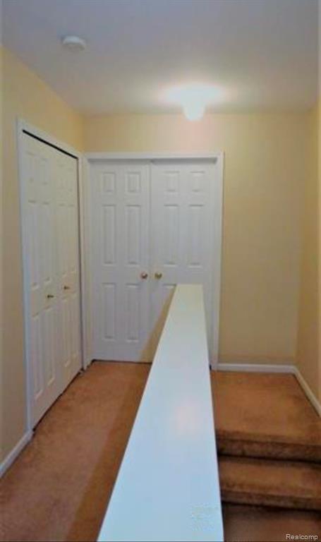 9026 Newport Way, Livonia, MI 48150 — Photo 14