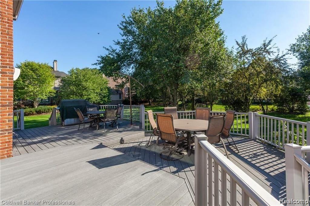 989 ELMSMERE Drive, Northville, MI 48167 — Photo 42
