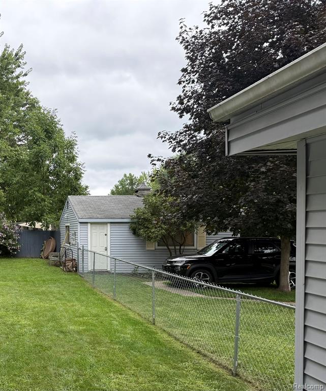 526 Cherokee Bend, Howell, MI 48843 — Photo 14