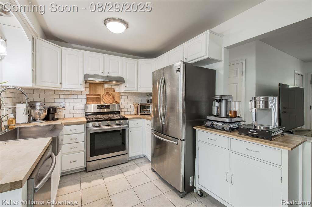 934 Prince Street, Milford, MI 48381 — Photo 13
