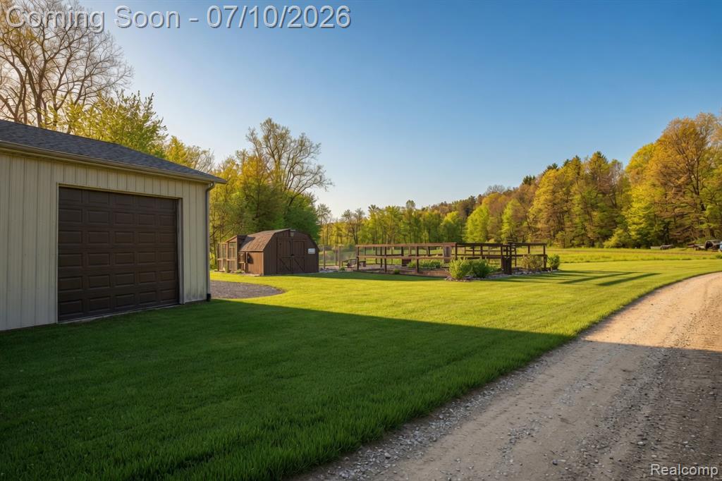 5278 Skelton Road, Columbiaville, MI 48421 — Photo 12