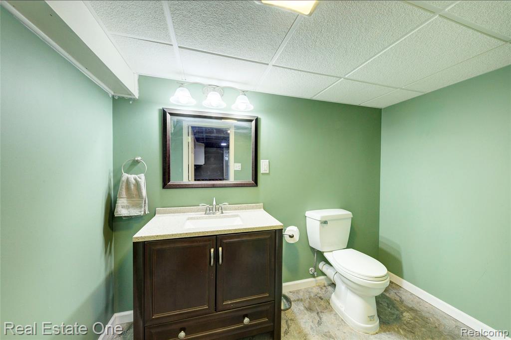 2293 Nichols Avenue, Grand Blanc, MI 48507 — Photo 15