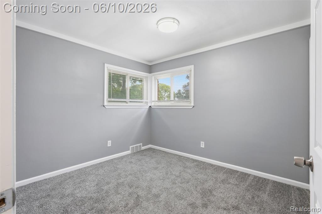 8245 Roosevelt Street, Taylor, MI 48180 — Photo 14