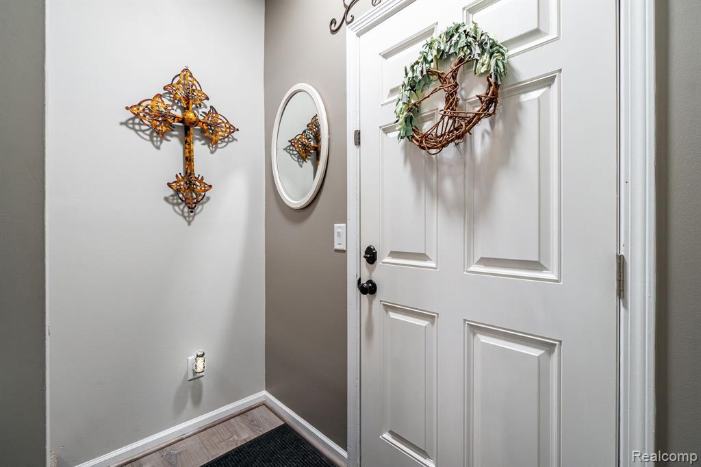 784 Eagle Drive, # 20, Fenton, MI 48430 — Photo 6