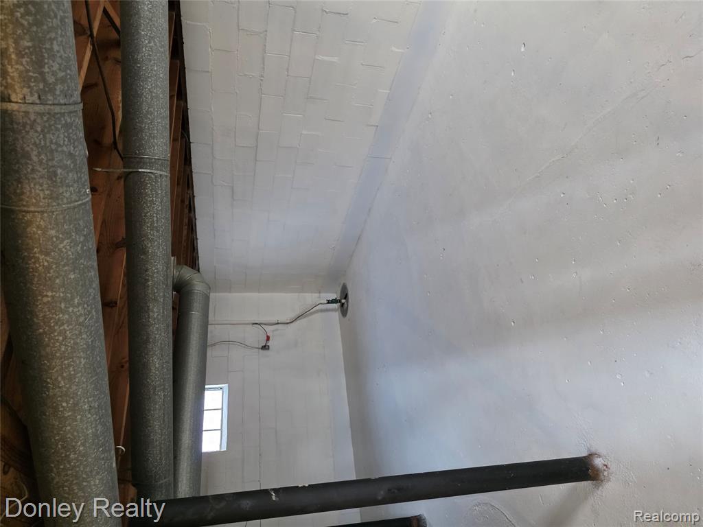 2137 N Main Street, Fairgrove, MI 48733 — Photo 15