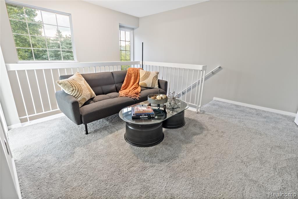 549 Winwood Court, Walled Lake, MI 48390 — Photo 20