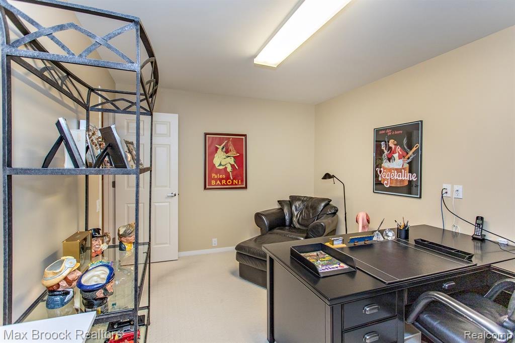 6524 Pleasant Lake Court, West Bloomfield, MI — Photo 61