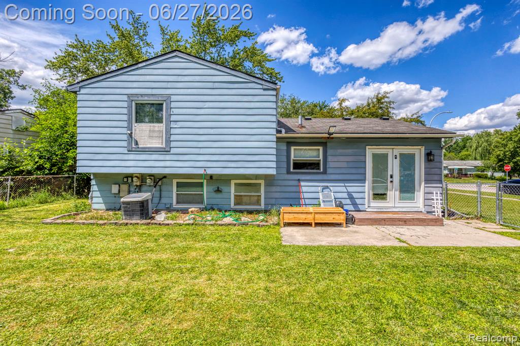 15212 Orchard Court, Romulus, MI 48174 — Photo 20