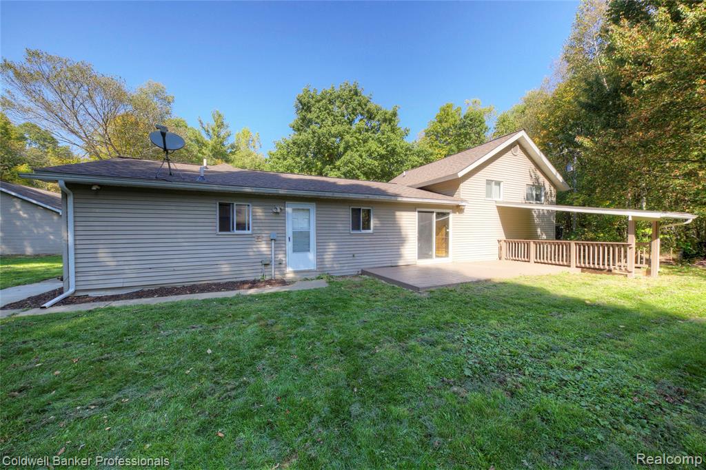 2782 Gravel Creek Road, North Branch, MI 48461 — Photo 46