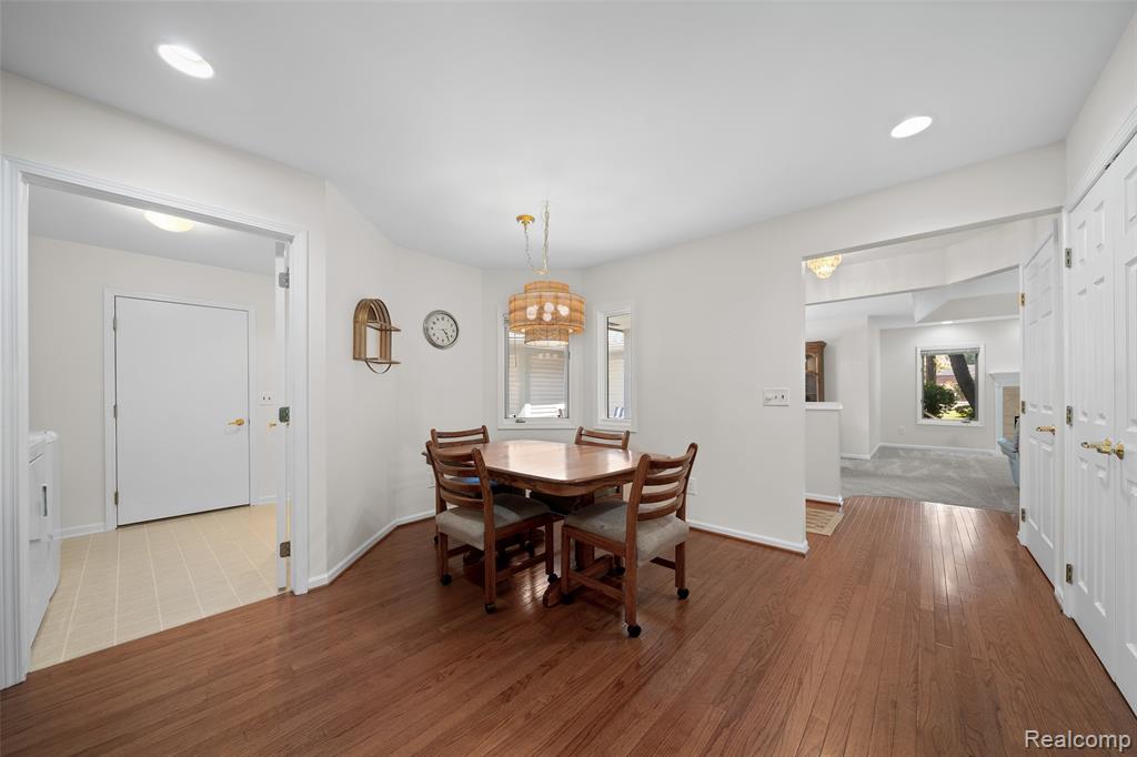 21425 Archwood Circle, Farmington Hills, MI 48336 — Photo 16