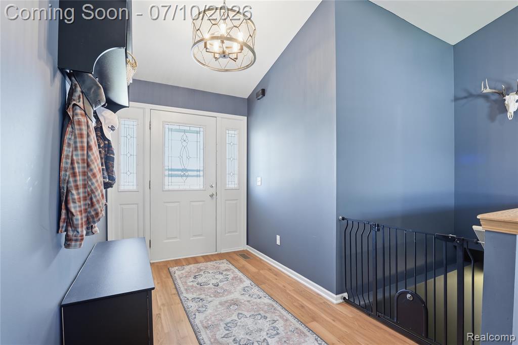 5275 E Maple Avenue, Grand Blanc, MI 48439 — Photo 14
