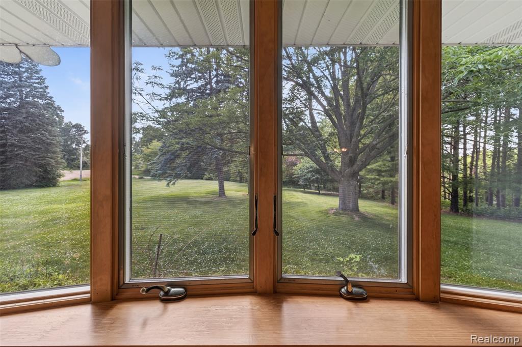 4675 Diehl Road, Metamora, MI 48455 — Photo 9