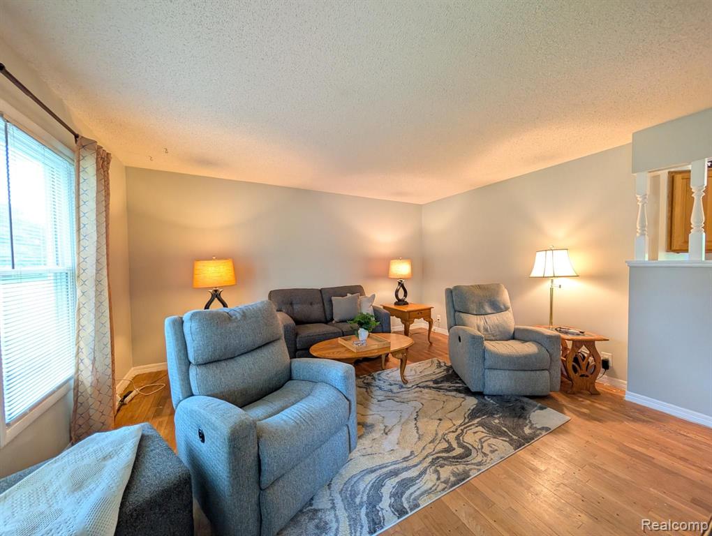 5097 Berneda Drive, Flint, MI 48506 — Photo 8