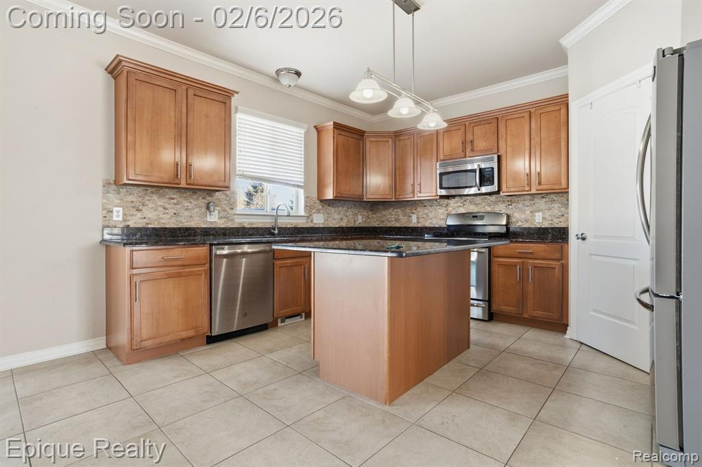 1030 Woodside Court, Oxford, MI 48371 — Photo 11