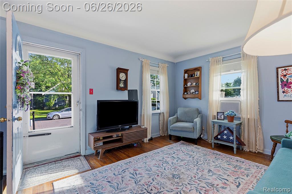 853 Wordsworth Street, Ferndale, MI 48220 — Photo 4
