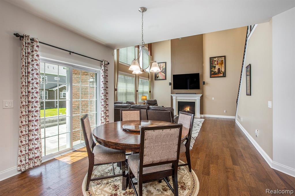 51021 Laurel Park, Canton, MI 48188 — Photo 12