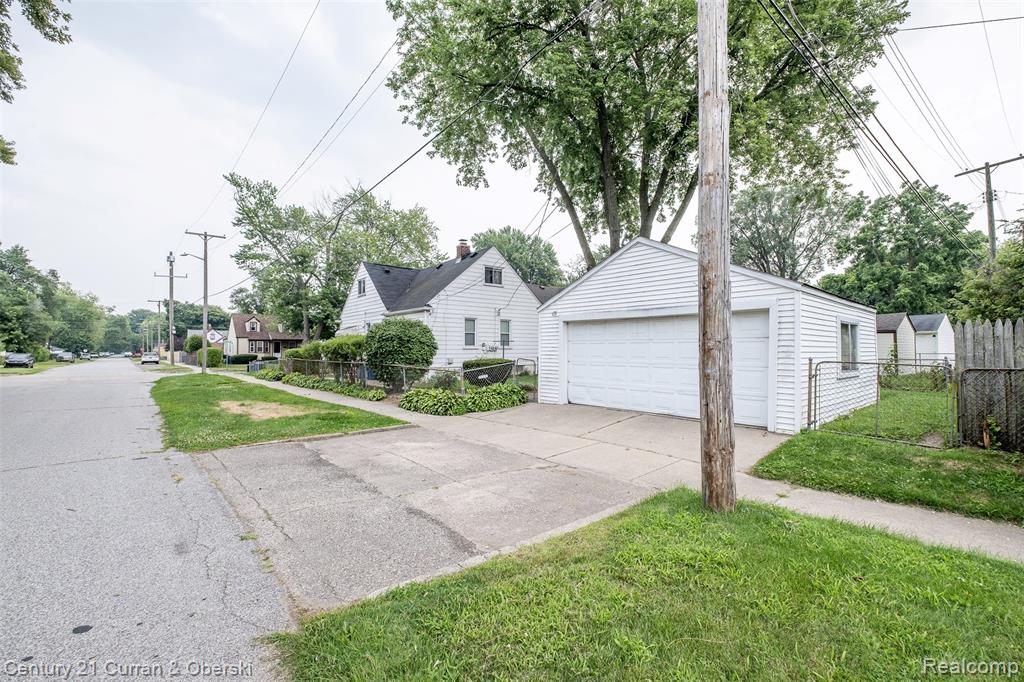 9663 Columbia, Redford, MI 48239 — Photo 52