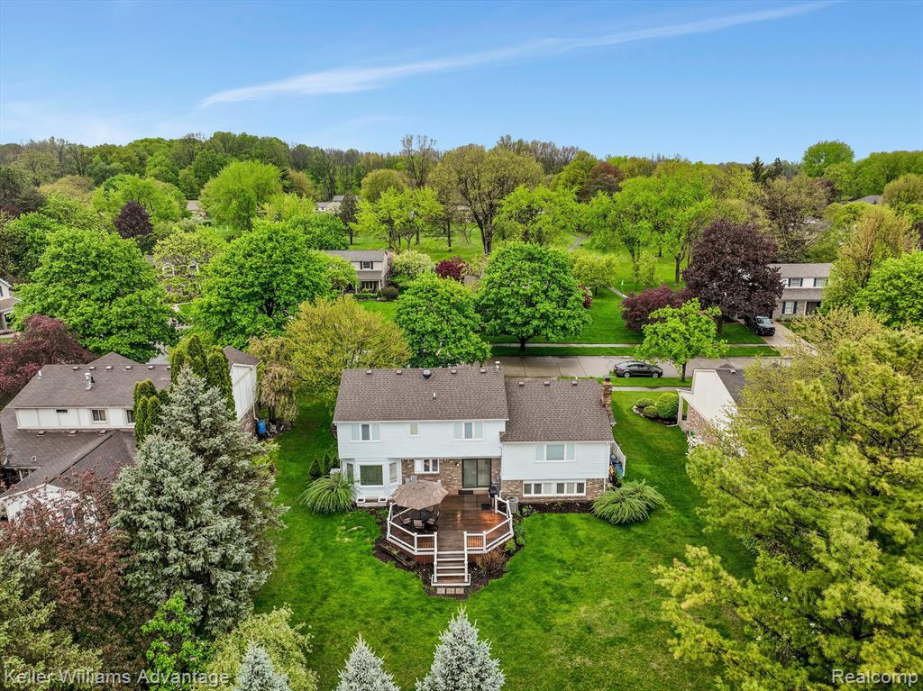 46671 BARRINGTON, Plymouth, MI 48170 — Photo 41