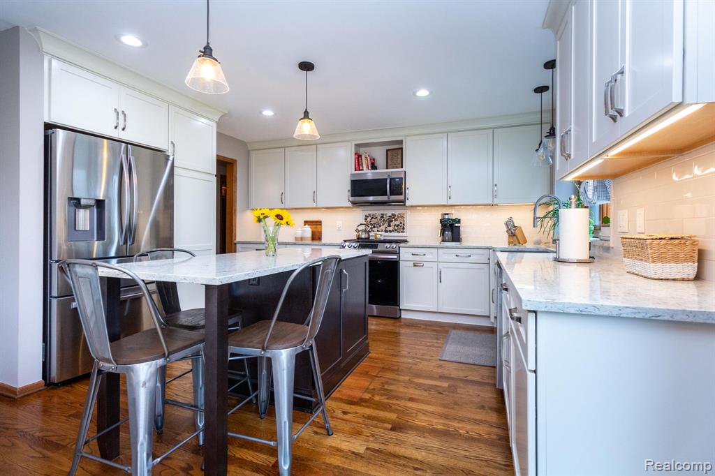 45340 Lothrop Road, Canton, MI 48188 — Photo 14