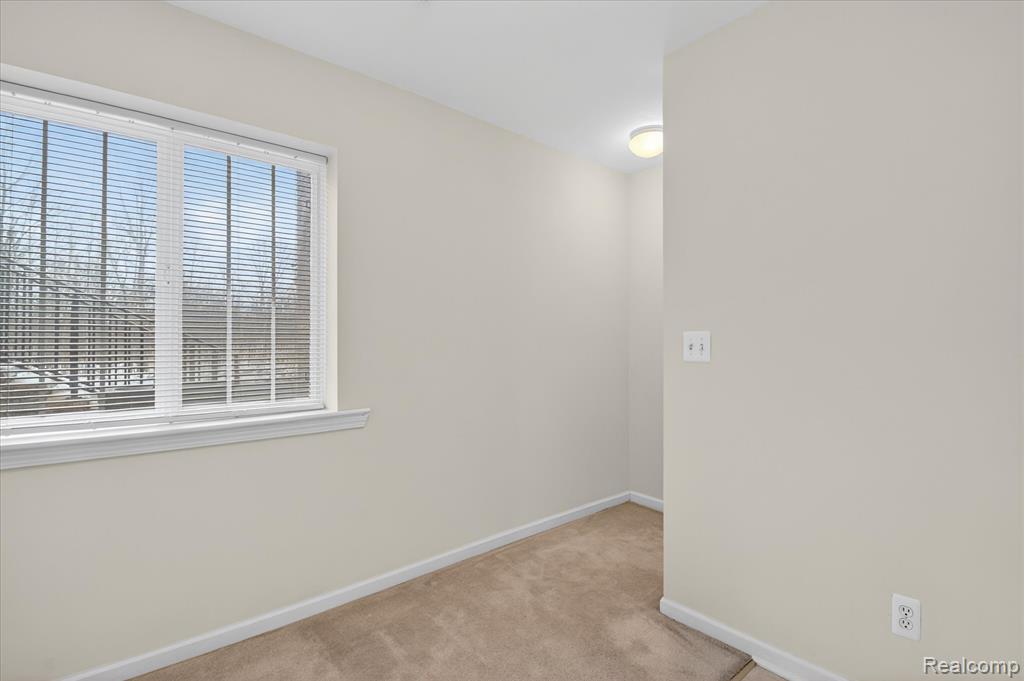 41602 Hamlet Lane, Novi, MI — Photo 30