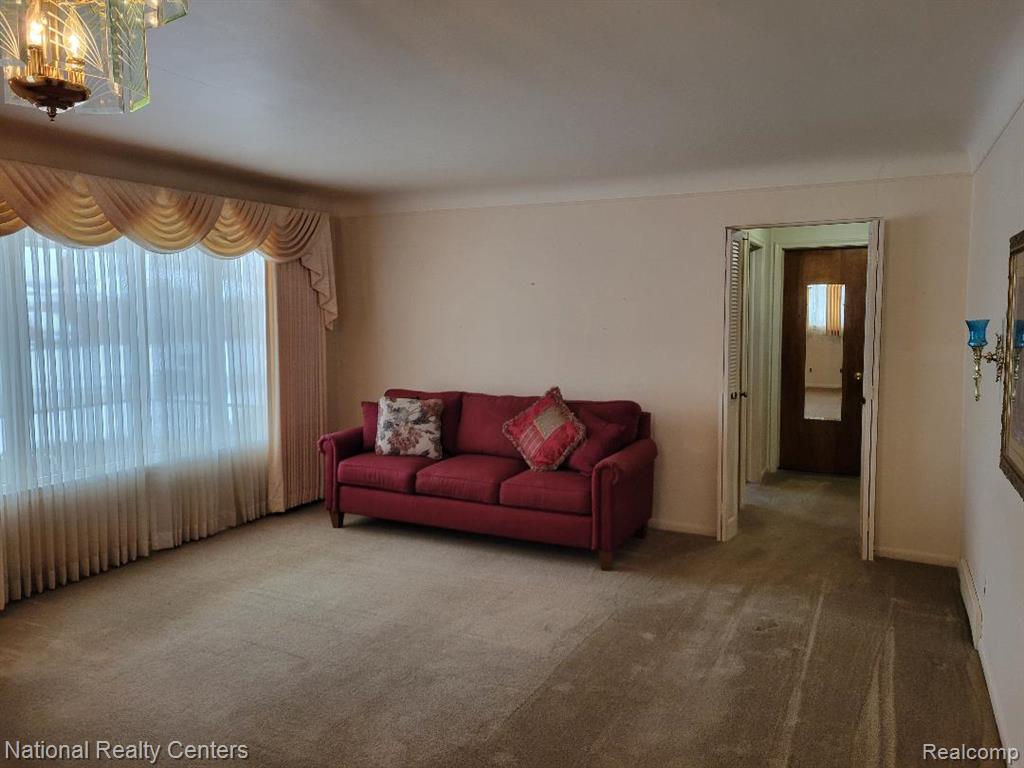 8789 Donna Street, Westland, MI — Photo 5