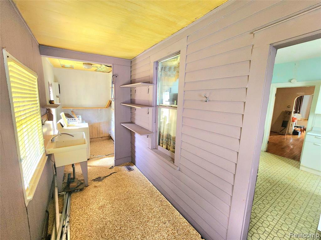 3209 Lockwood Street, Detroit, MI 48210 — Photo 17