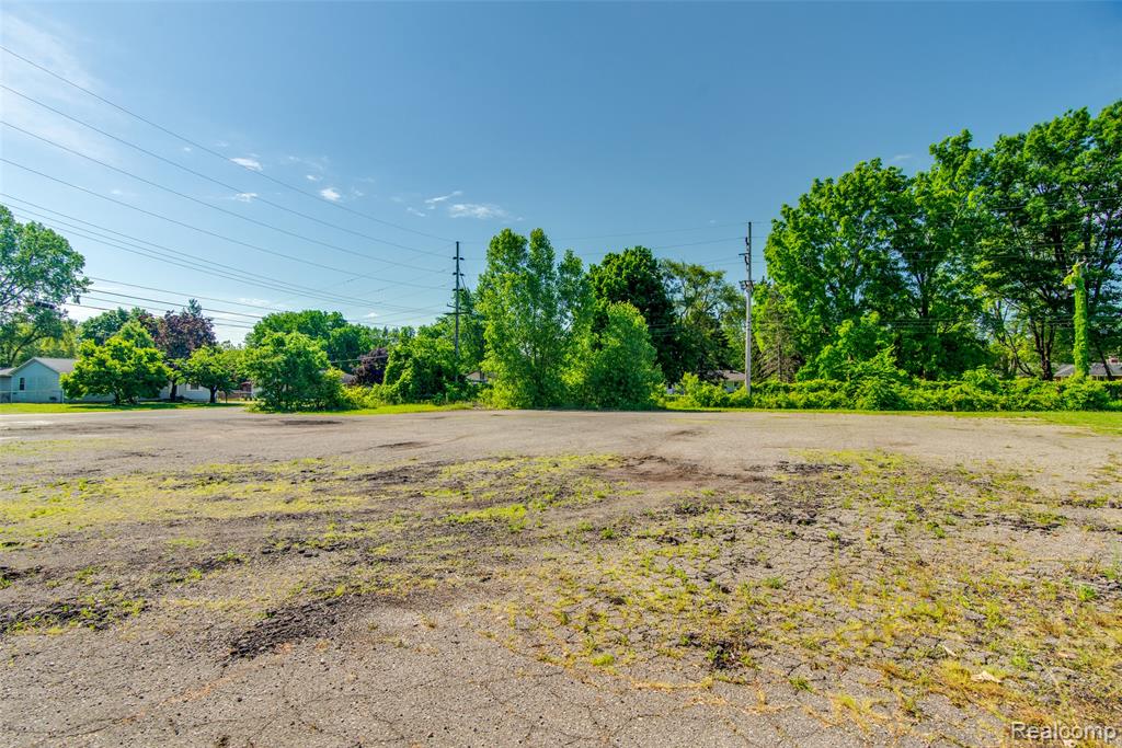 45109 I-94 South Service Drive, Belleville, MI 48111 — Photo 7