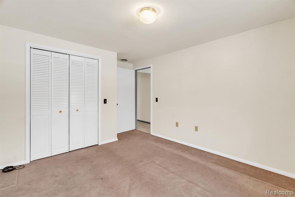 2650 Alger Road, Port Huron, MI 48060 — Photo 28