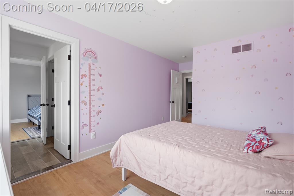 15918 Camperdown Avenue, Clinton Twp, MI 48035 — Photo 25